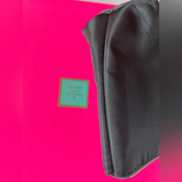 Kestrel Make Up Cosmetics Bag Pouch Travel Clutch Black Gold Zipper New - Picture 5 of 13